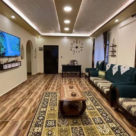 Ad Deir Guesthouse Вади Муса Экстерьер фото
