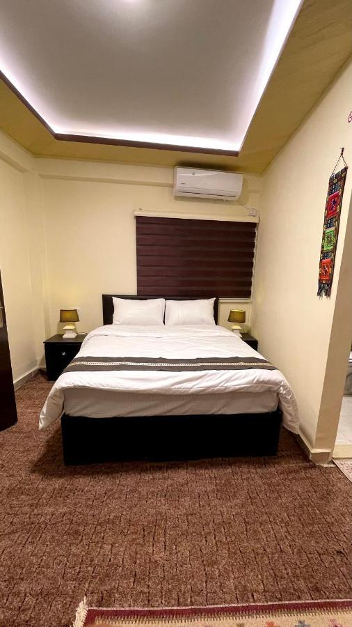 Ad Deir Guesthouse Вади Муса Экстерьер фото