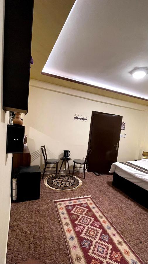 Ad Deir Guesthouse Вади Муса Экстерьер фото