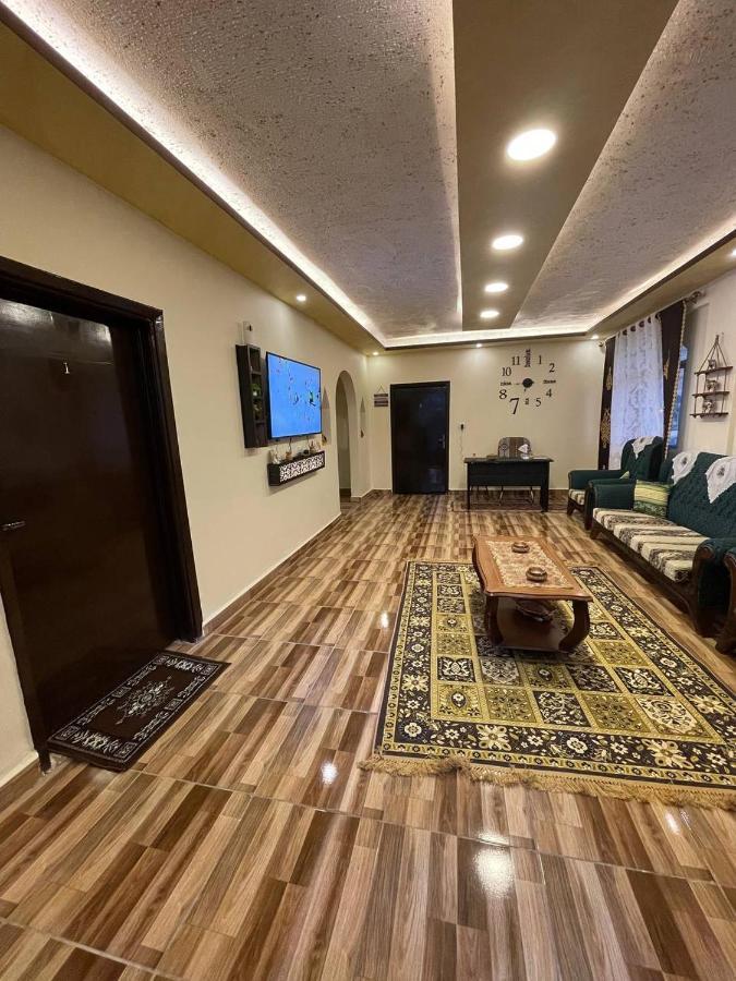 Ad Deir Guesthouse Вади Муса Экстерьер фото